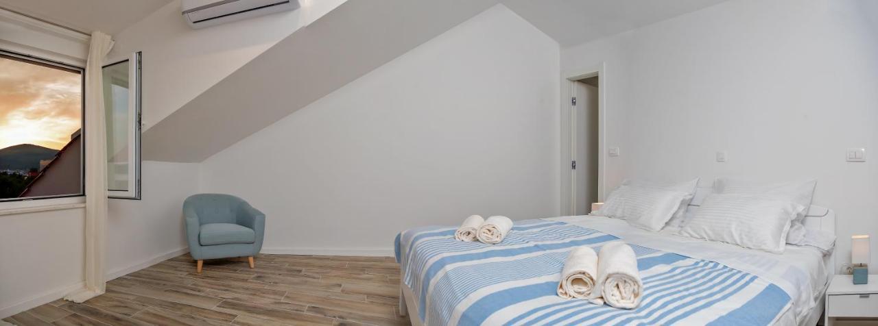 Spacious With Pool And Jacuzzi Trogir